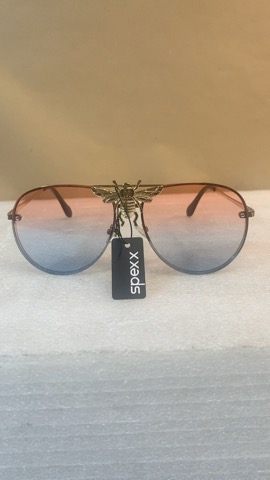 Chic Spexx Bee-Inspired Gradient Sunglasses